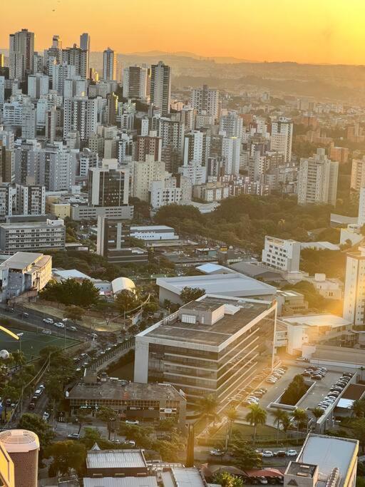 Decor Impecavel Na Raja Gabaglia Com Barao Belo Horizonte Exterior foto